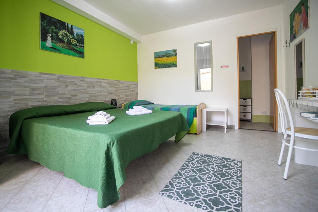 Royal Rooms Terracina Exterior foto